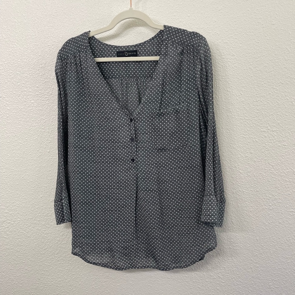 Fred David Women's Gray Silver Polka Dot Top